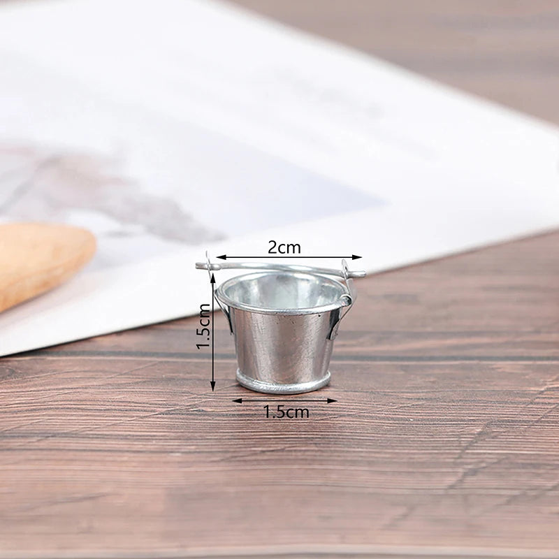 TY 1Pc Dollhouse Mini Iron Bucket Children Beach Small Bucket Toy Miniature Model Mini Dollhouse Decorations Ornaments