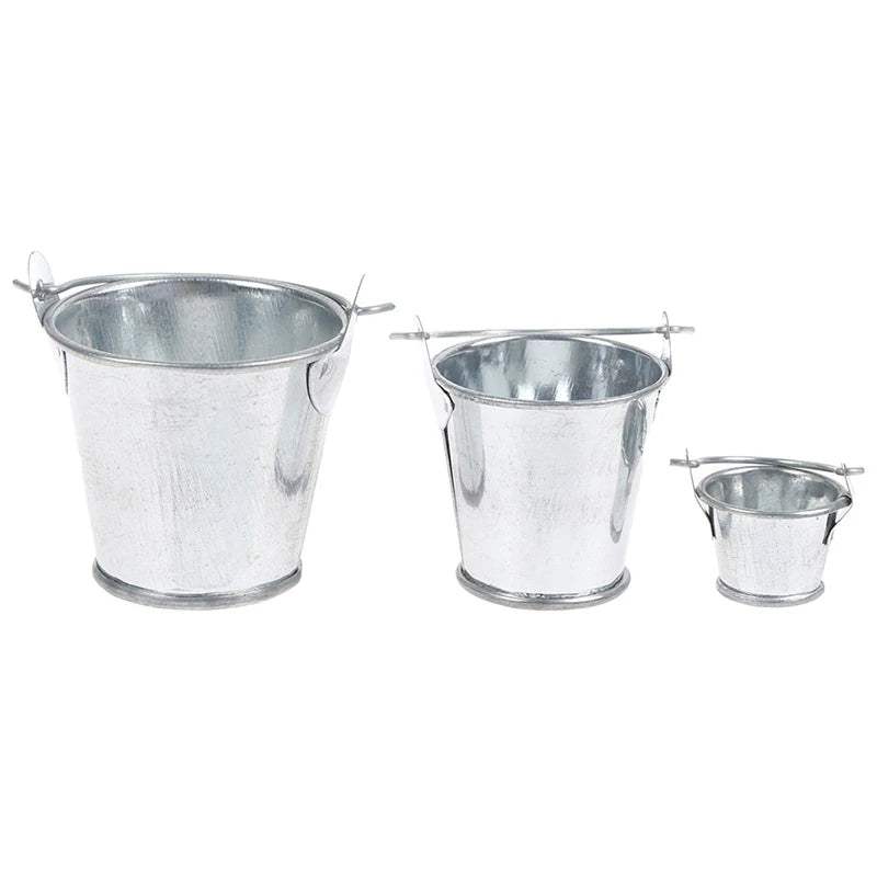 TY 1Pc Dollhouse Mini Iron Bucket Children Beach Small Bucket Toy Miniature Model Mini Dollhouse Decorations Ornaments