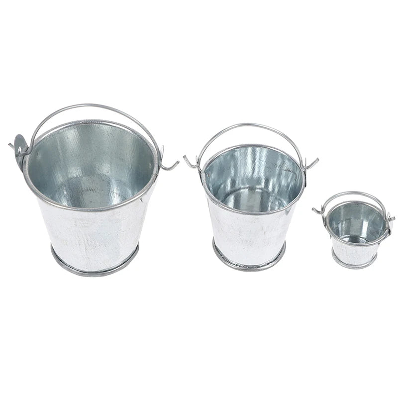 TY 1Pc Dollhouse Mini Iron Bucket Children Beach Small Bucket Toy Miniature Model Mini Dollhouse Decorations Ornaments