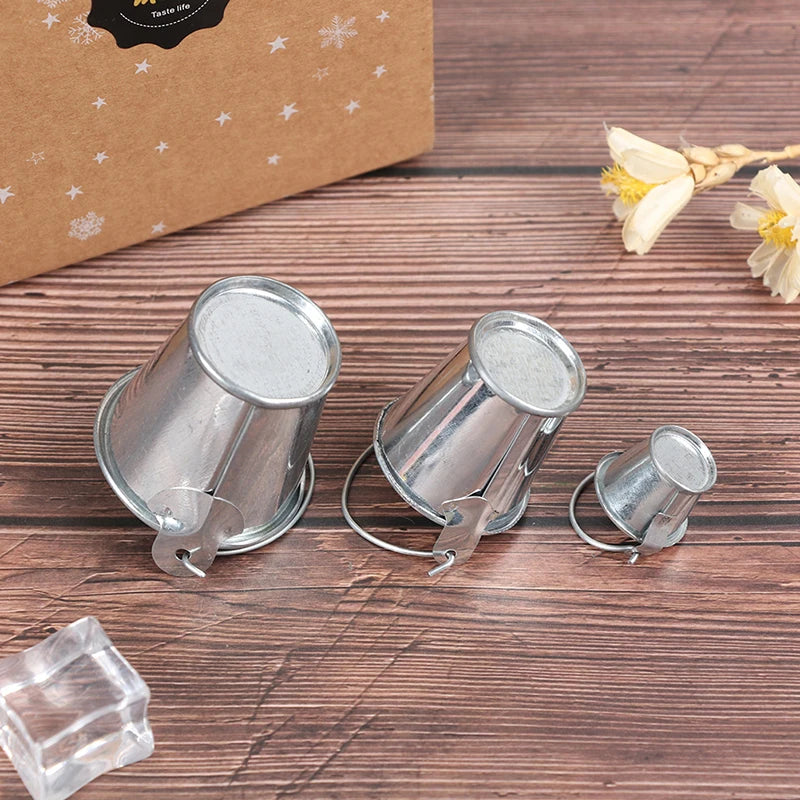 TY 1Pc Dollhouse Mini Iron Bucket Children Beach Small Bucket Toy Miniature Model Mini Dollhouse Decorations Ornaments